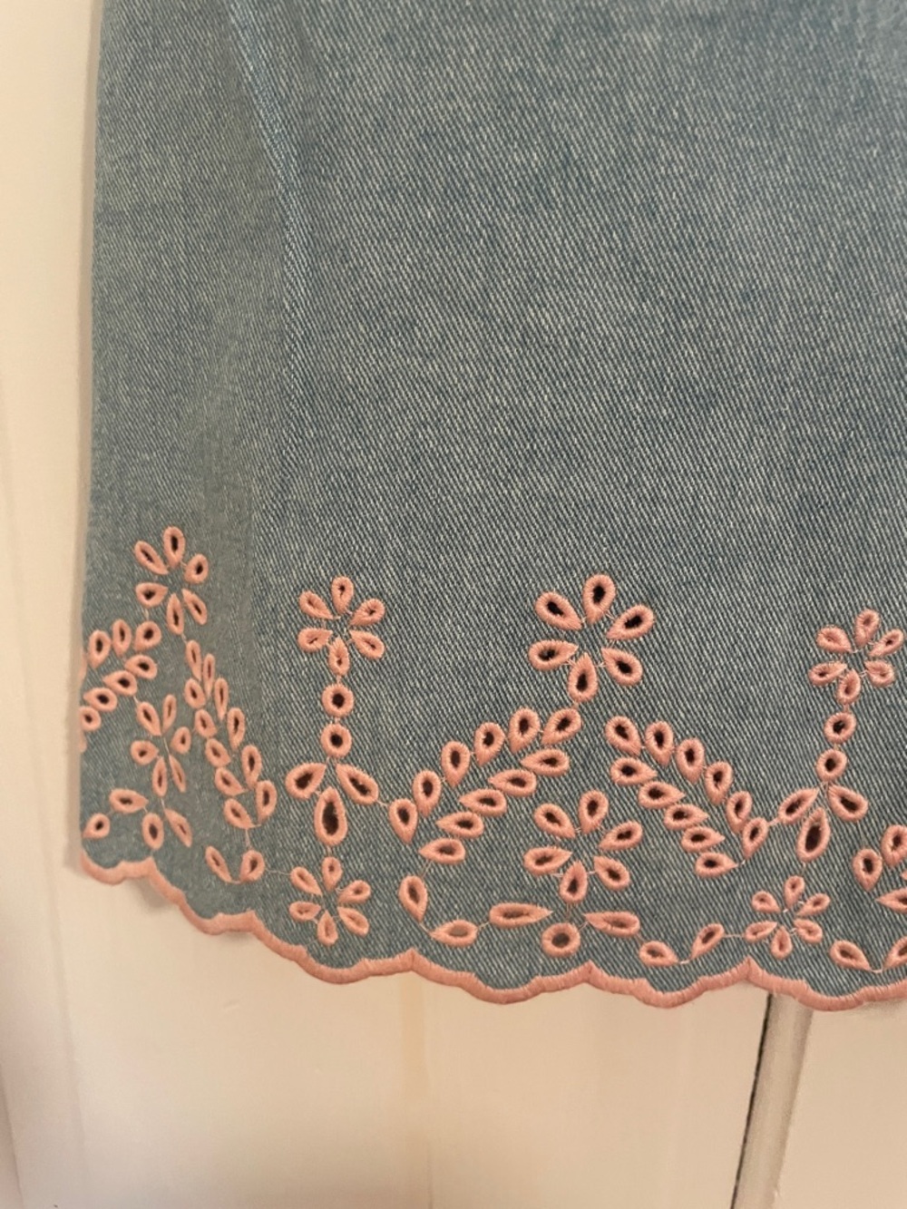 New Driftwood Serena Denim Skirt in Pink Promise size 26 - Picture 10 of 13